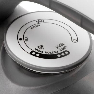 Утюг с керамической подошвой Adler AD 5051 2600 Вт резервуар 600 мл с автоотключением