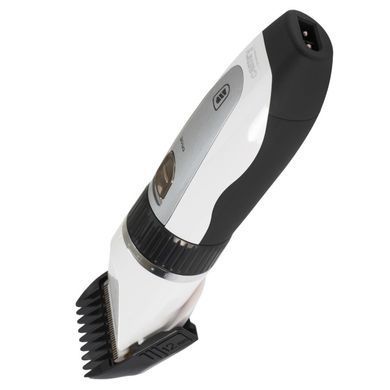 Машинка для стрижки животных Adler CR 2848, запасной аккумулятор, титаново-керамическое лезвие, 5800 об/мин, 4 насадки,