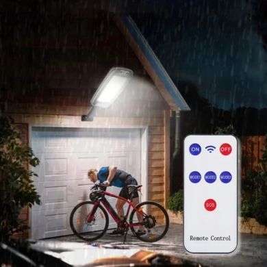 Сонячний світлодіодний світильник Red Garden P4 з датчиком руху та сутінків, 240 COB LED, пульт, IP65