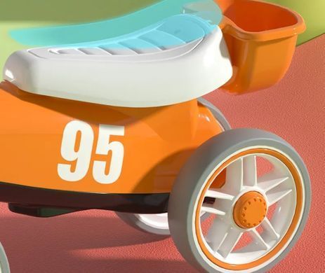 Біговел Tech 95 чотириколісний помаранчевий