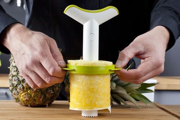 Нож для ананасов Tomorrow's Kitchen Pineapple Slicer & Wedger J-Hook 22 см