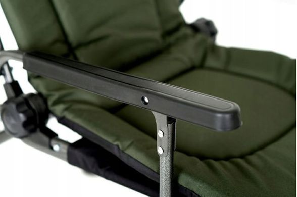 Крісло корпове new2020 Elektrostatyk F5R ST/P NN столиком та тримачем вудки